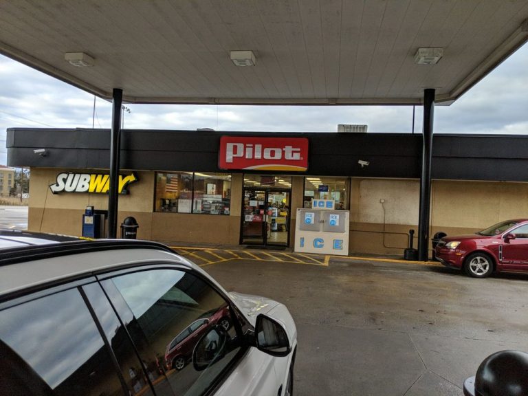 pilot travel center clinton 2 1 768x576