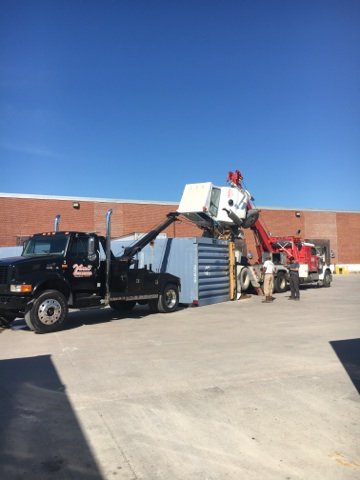 venuti towing and recovery leland 2