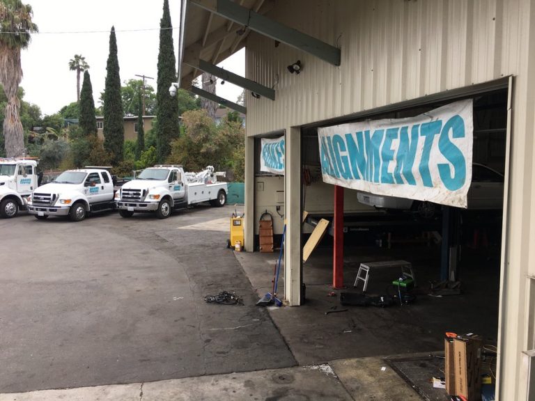 adams automotive towing and repair vista 2 4 768x576